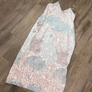 NWT BUCKETLIST Abstract Patterned Lightweight Flowy Slip Dress